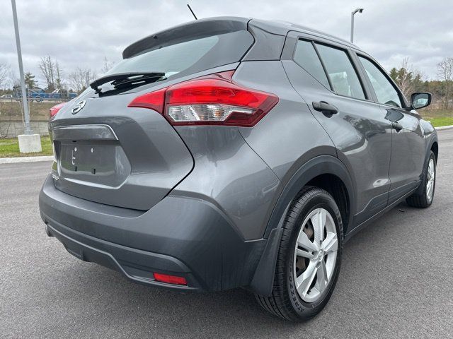 Used 2019 Nissan Kicks S FWD image 5