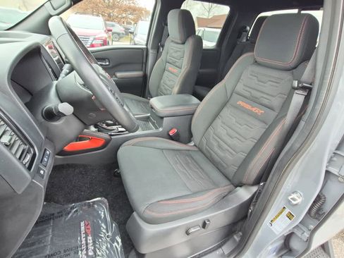 Used 2023 Nissan Frontier PRO-4X w/ Pro Convenience Package image 10