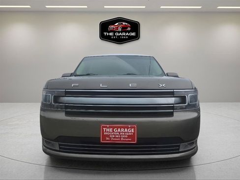 Used 2014 Ford Flex Limited w/ Equipment Group 303A AWD/4WD image 2