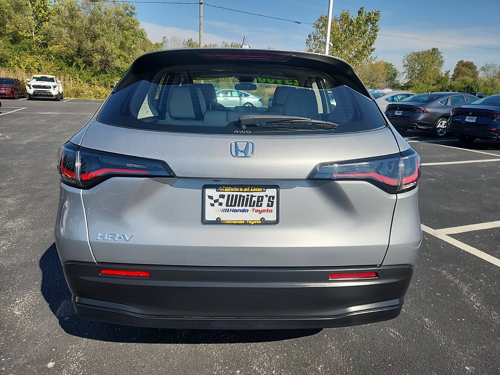 Used 2025 Honda HR-V LX image 6