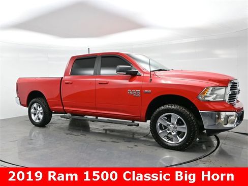 Used 2019 RAM 1500 Big Horn image 1