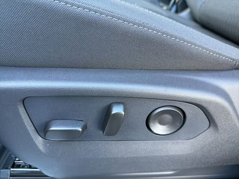 New 2026 Chevrolet Silverado 1500 LT image 17