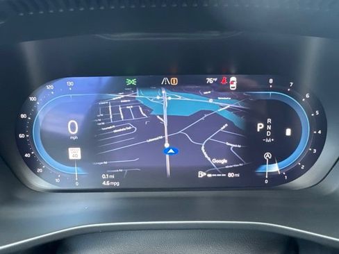 Certified 2025 Volvo XC40 B5 Core AWD/4WD image 21