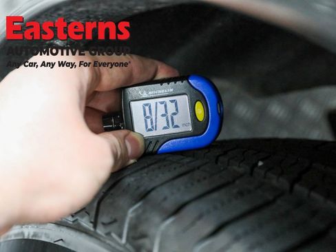 Used 2022 Nissan Armada SV w/ SV Appearance Package image 28