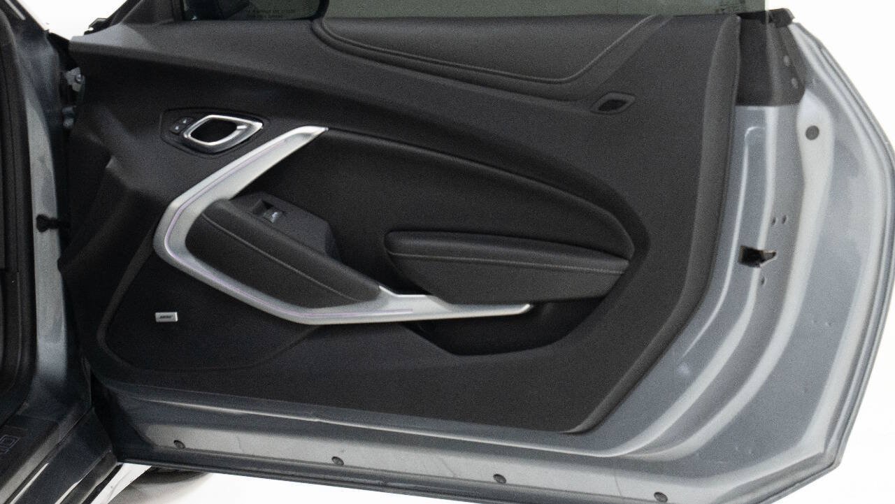 Used 2022 Chevrolet Camaro SS RWD image 22