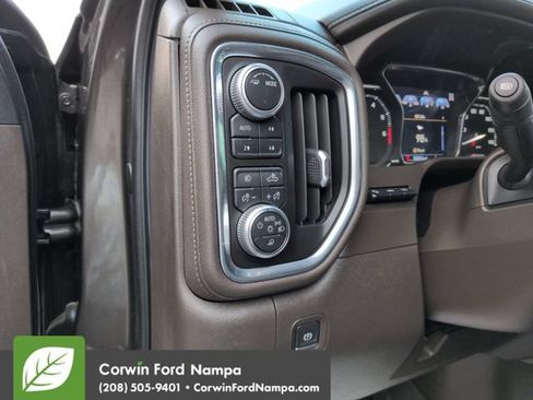 Used 2020 GMC Sierra 1500 Denali w/ Denali Ultimate Package AWD/4WD image 13