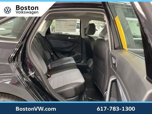 New 2026 Volkswagen Jetta SE FWD image 10