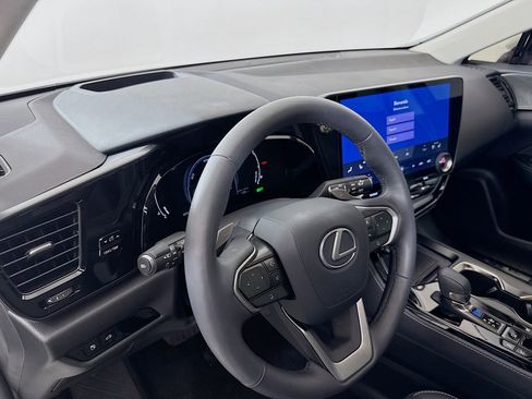 Used 2025 Lexus NX 350h AWD w/ Cold Area Package image 9
