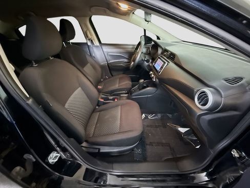 Used 2021 Nissan Versa S FWD image 29