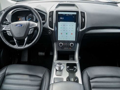 Used 2022 Ford Edge SEL w/ Convenience Package image 10