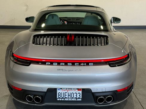 Used 2021 Porsche 911 AWD/4WD image 16