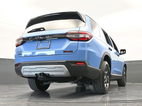 Used 2025 Honda Pilot TrailSport image 66