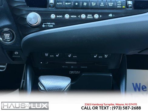 Used 2021 Lexus ES 250 F Sport w/ Accessory Package image 33