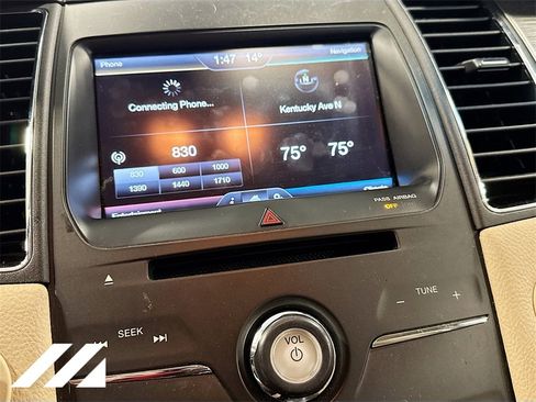 Used 2014 Ford Taurus SEL w/ Equipment Group 201A image 17