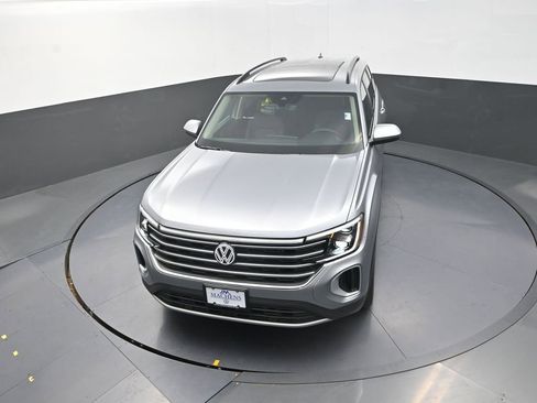 New 2026 Volkswagen Atlas SE image 12