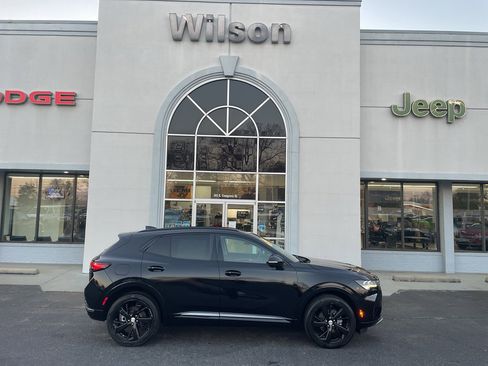 Used 2021 Buick Envision Essence w/ Sport Touring Package image 1