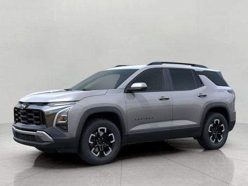 New 2026 Chevrolet Equinox ACTIV w/ LPO, Floor Liner Package AWD/4WD image 2
