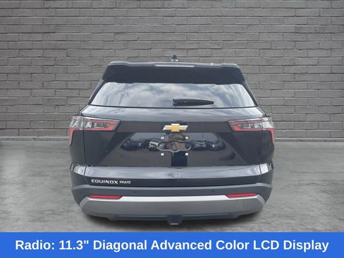 Used 2026 Chevrolet Equinox LT AWD/4WD image 7