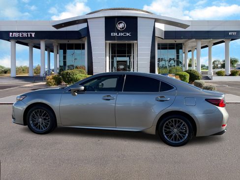 Used 2018 Lexus ES 350 w/ Navigation System Package image 6