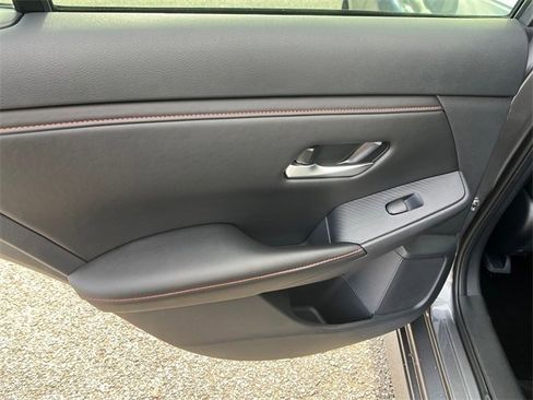 New 2025 Nissan Sentra SR w/ SR Premium Package image 14