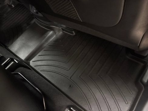 Used 2025 Kia Telluride S AWD/4WD image 40