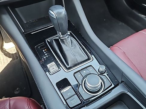 Used 2021 MAZDA MAZDA6 Carbon Edition image 7