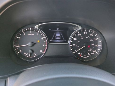 Used 2020 Nissan Pathfinder SL image 27