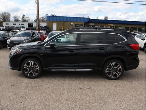 New 2026 Subaru Ascent Limited AWD/4WD image 24