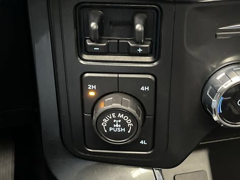 Used 2022 Ford F150 XLT w/ Equipment Group 302A High image 19