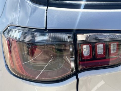 Used 2024 Jeep Compass Trailhawk image 13