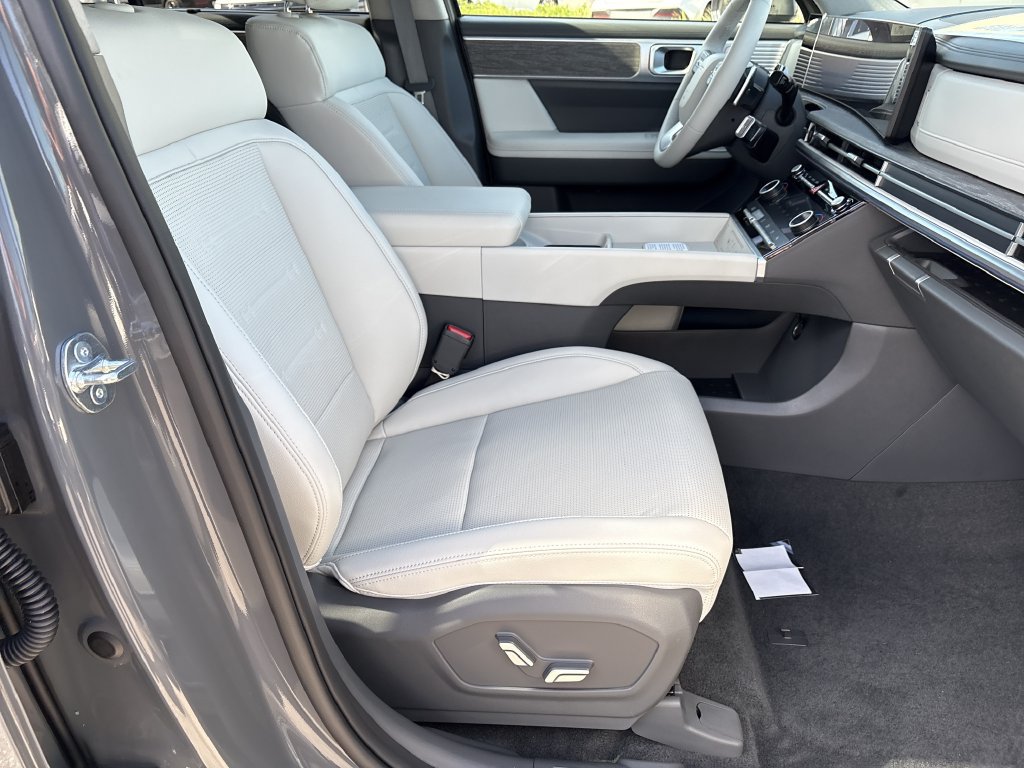 New 2027 Hyundai Santa Fe Limited w/ Tow & Go Package FWD image 35