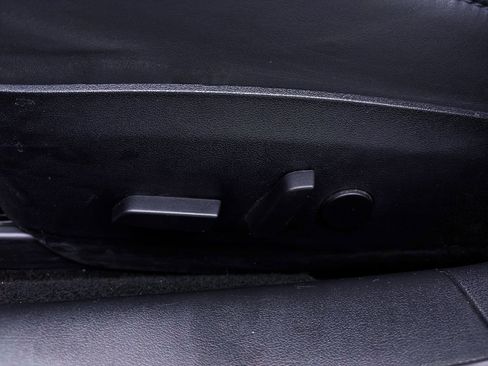 Used 2018 Tesla Model 3 Long Range image 13