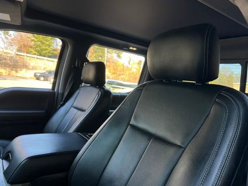 Used 2020 Ford F150 Lariat w/ Equipment Group 502A Luxury image 15