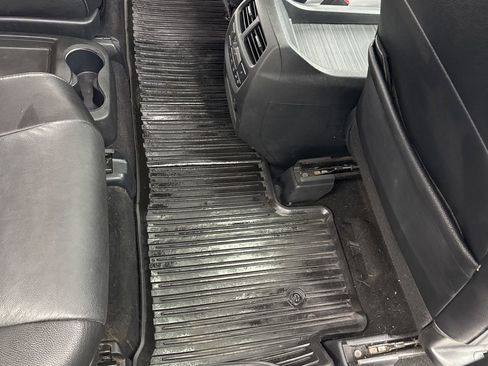 Used 2022 Honda Pilot Touring image 32