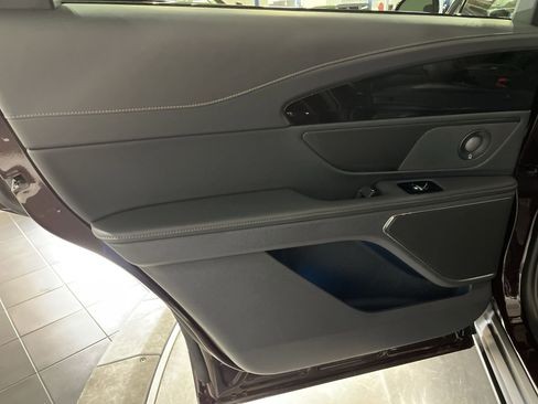 New 2024 Lincoln Nautilus Reserve w/ Equipment Group 202A image 28