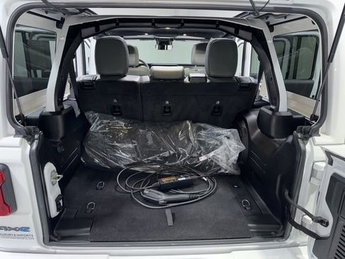 Used 2024 Jeep Wrangler High Altitude image 30