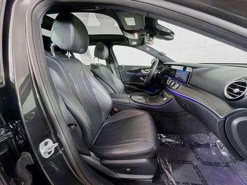 Used 2021 Mercedes-Benz E 450 4MATIC Sedan image 26