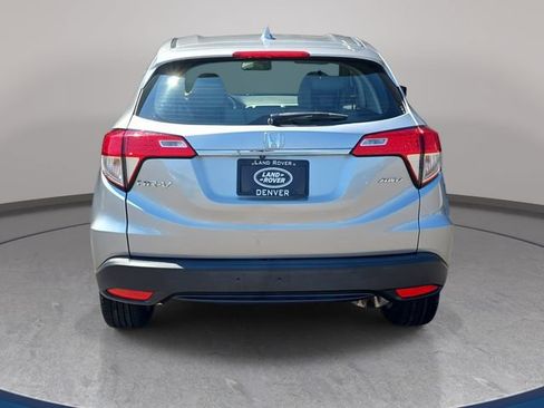 Used 2019 Honda HR-V LX image 7
