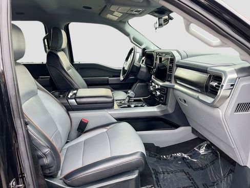 Used 2025 Ford F150 Lariat w/ Equipment Group 502A High image 29