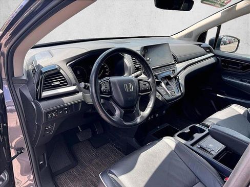 Used 2025 Honda Odyssey Touring image 14