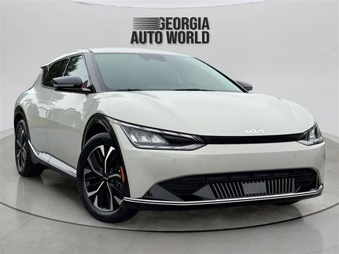 Used 2023 Kia EV6 Wind RWD image 2