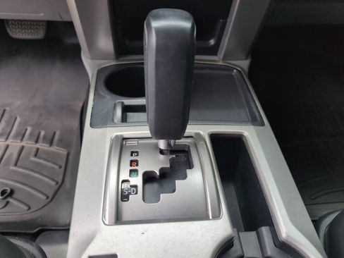 Used 2013 Toyota 4Runner SR5 RWD image 24