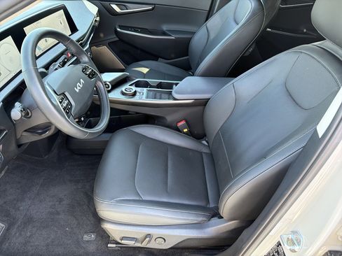 Used 2022 Kia EV6 Wind w/ Wind Technology Package image 9