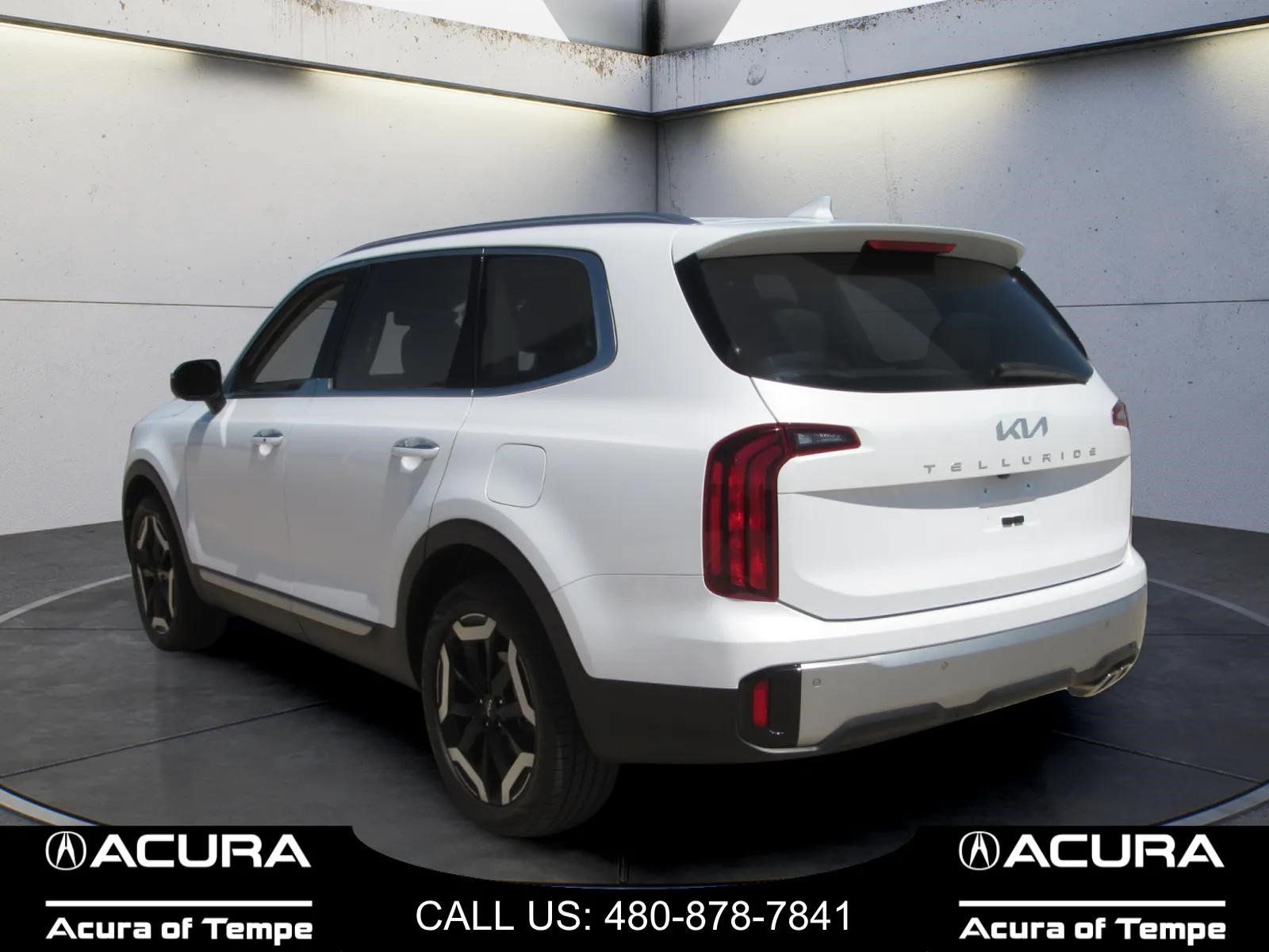 Used 2024 Kia Telluride S w/ S Sunroof Package FWD image 6