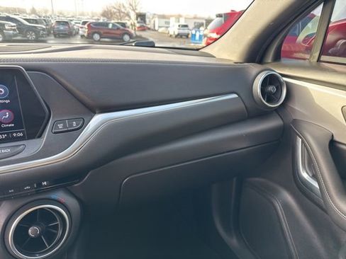 Used 2022 Chevrolet Blazer LT image 23