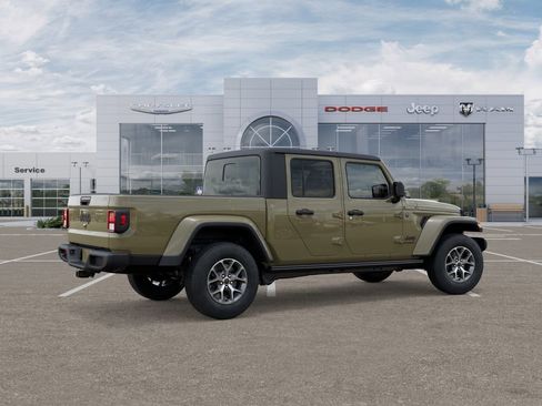 New 2025 Jeep Gladiator Sport image 4