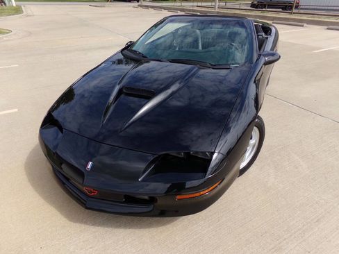 Used 1997 Chevrolet Camaro SS w/ SS Alteration Pkg image 7