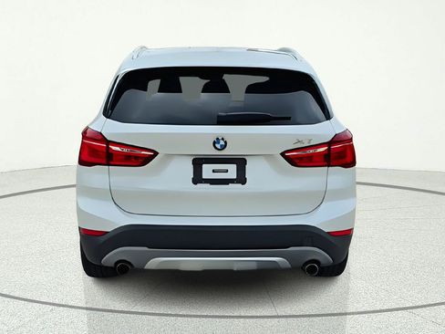 Used 2017 BMW X1 sDrive28i FWD image 5