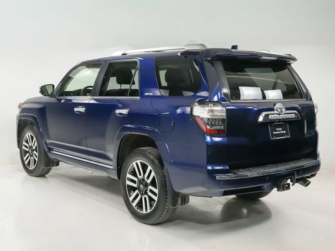 Used 2020 Toyota 4Runner Limited image 3