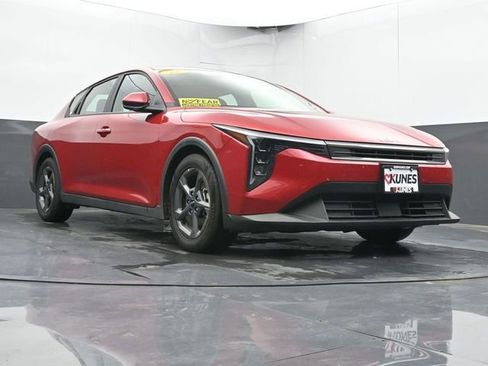 Used 2025 Kia K4 FWD image 21